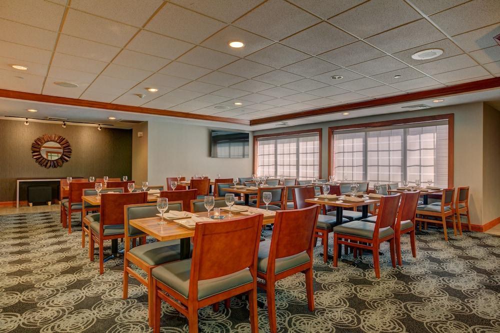 Holiday Inn Milwaukee Airport By Ihg Buitenkant foto