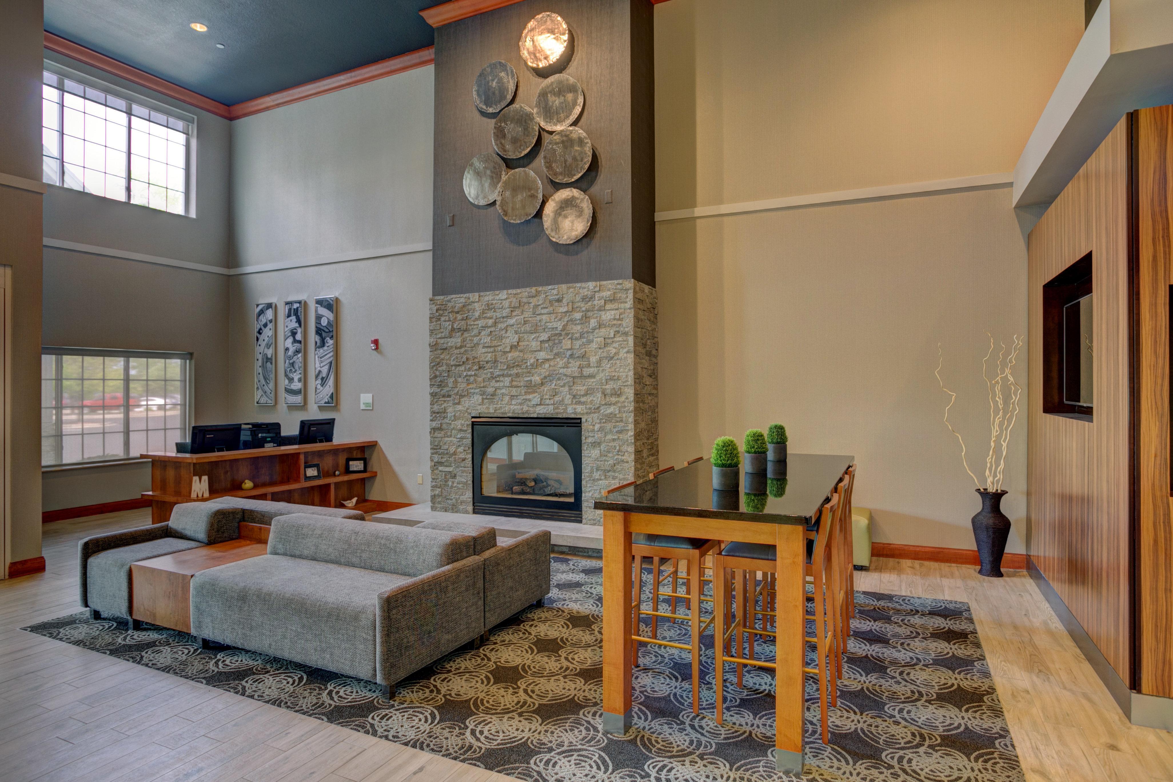 Holiday Inn Milwaukee Airport By Ihg Buitenkant foto