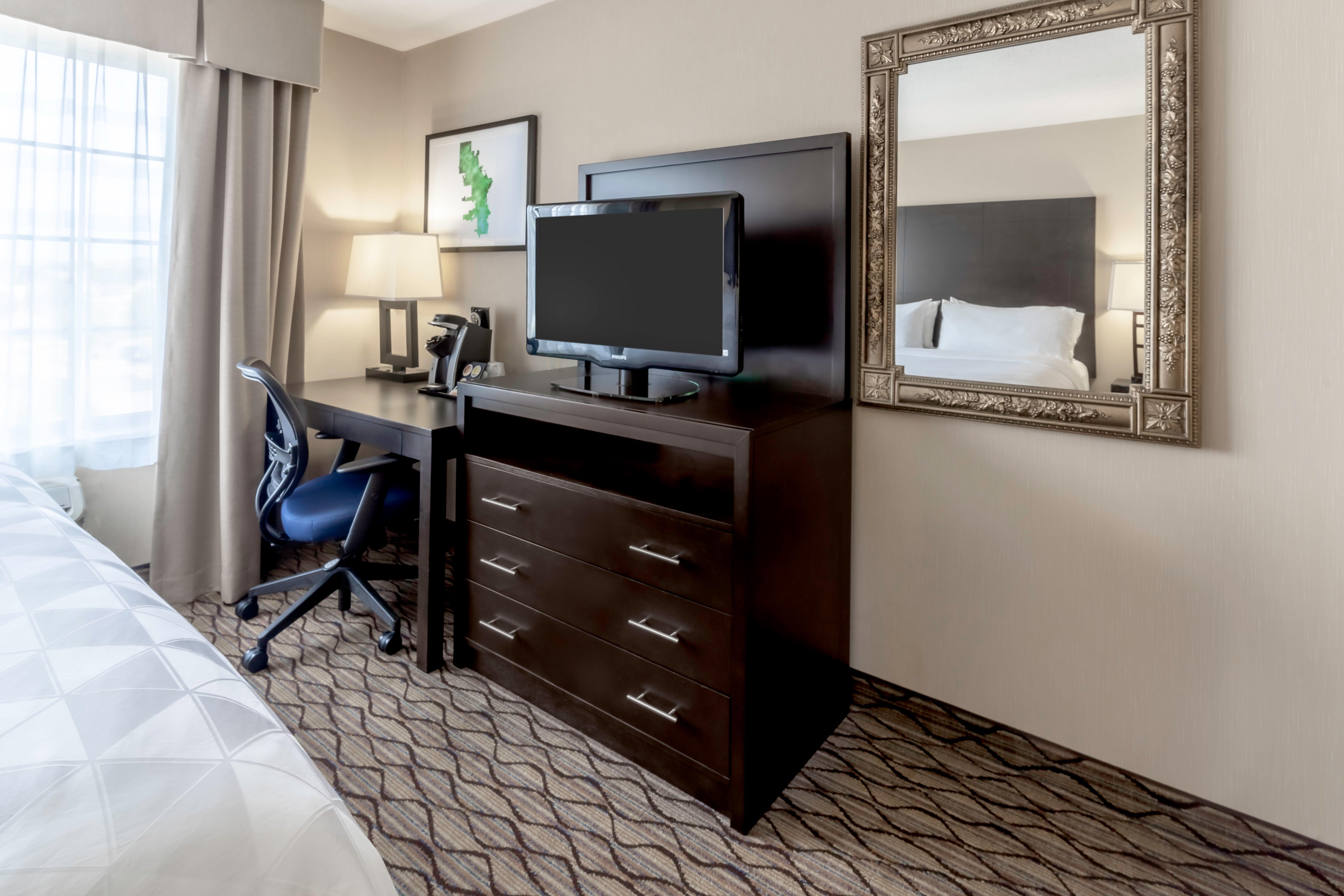 Holiday Inn Milwaukee Airport By Ihg Buitenkant foto
