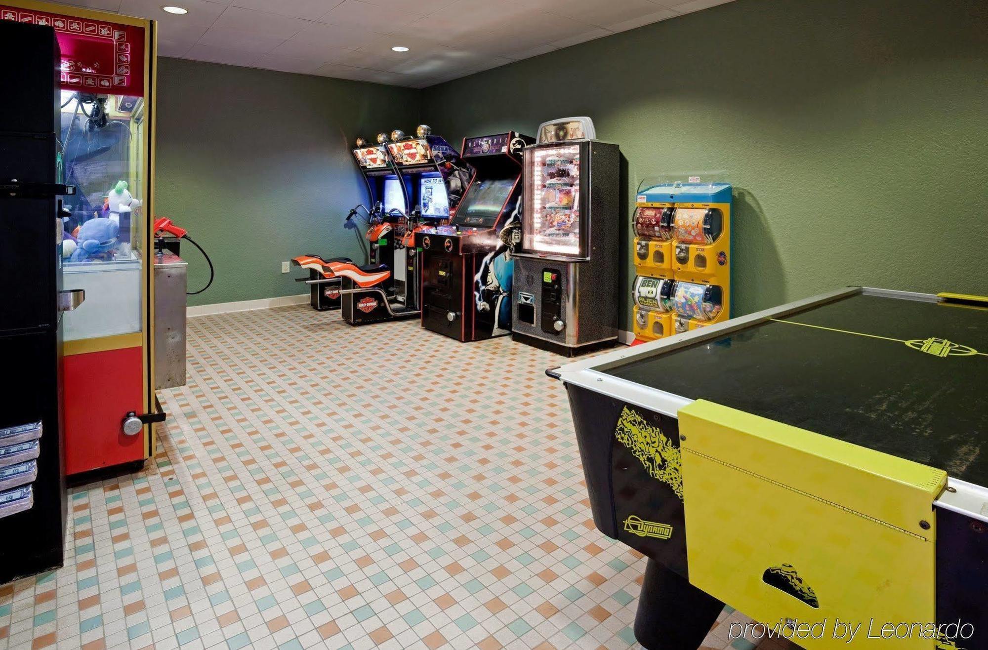 Holiday Inn Milwaukee Airport By Ihg Buitenkant foto